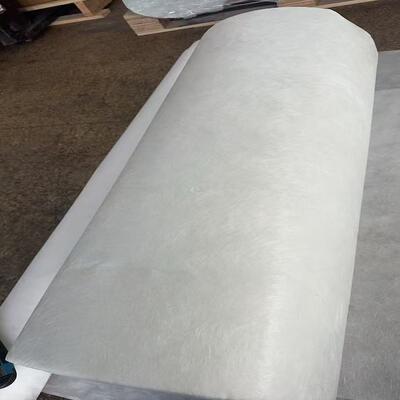 Fiberglass surface veil, juga dikenal sebagai fiberglass surface mat atau fiberglass surface tissue adalah E-glass non-woven tipis untuk FRP.